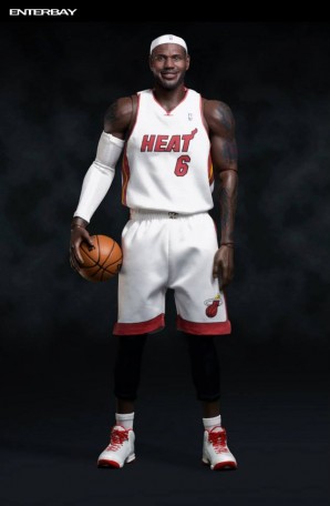 Enterbay NBA Collection LeBron James 1/6TH Scale Figure