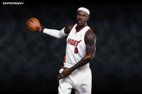 Enterbay NBA Collection LeBron James 1/6TH Scale Figure