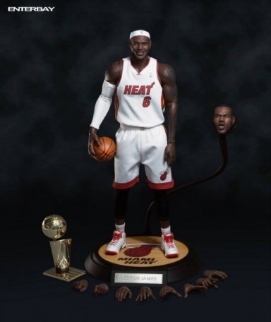 Enterbay NBA Collection LeBron James 1/6TH Scale Figure