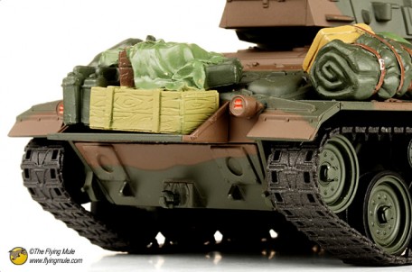 Forces of Valor 80075 1:32 U.S. CADILLAC® M24 CHAFFEE™