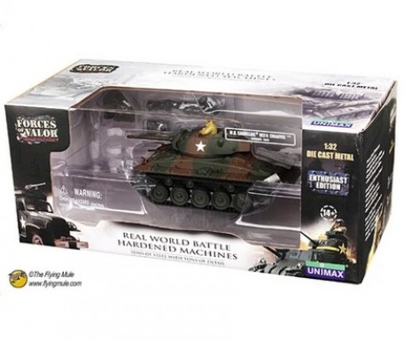 Forces of Valor 80075 1:32 U.S. CADILLAC® M24 CHAFFEE™