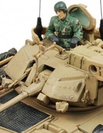 Forces of Valor 80202 1:32 U.S. M3A2 BRADLEY