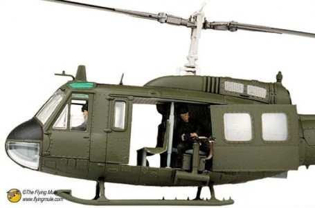 Forces of Valor 84001 1:48 U.S. UH-1D HUEY