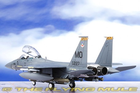 Forces of Valor 85081 1:72 U.S. F-15E STRIKE EAGLE