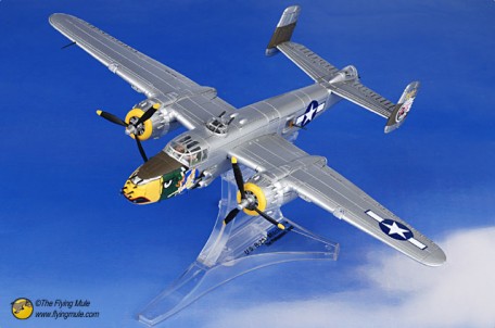 Forces of Valor 85103 1:72 U.S. B-25J MITCHELL