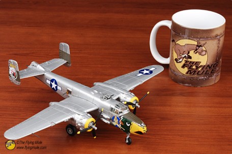 Forces of Valor 85103 1:72 U.S. B-25J MITCHELL