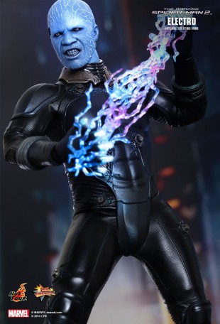 Hot Toys THE AMAZING SPIDER-MAN 2 ELECTRO 1/6TH SCALE  FIGURE