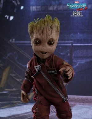 Hot Toys GUARDIANS OF THE GALAXY VOL. 2 GROOT LIFE-SIZE Figure