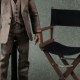 Hot Toys BRUCE LEE (IN SUIT) 1/6TH SCALE FIGURE