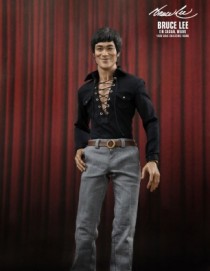 Hot Toys BRUCE LEE (IN CASUAL WEAR) 1/6TH SCALE  FIGURE