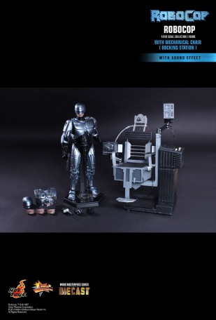 Hot Toys Diecast ROBOCOP WITH MECHANICAL CHAIR