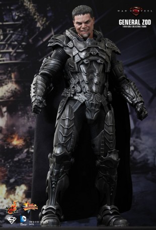 Hot Toys MAN OF STEEL GENERAL ZOD 1/6TH Scale Action Figure