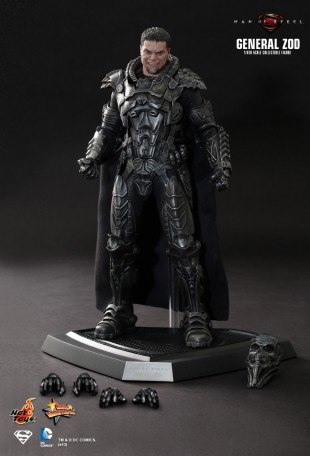 Hot Toys MAN OF STEEL GENERAL ZOD 1/6TH Scale Action Figure