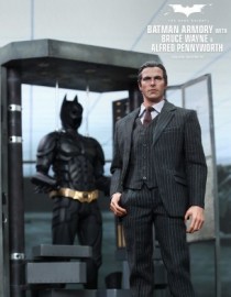 Hot Toys THE DARK KNIGHT BATMAN ARMORY Set