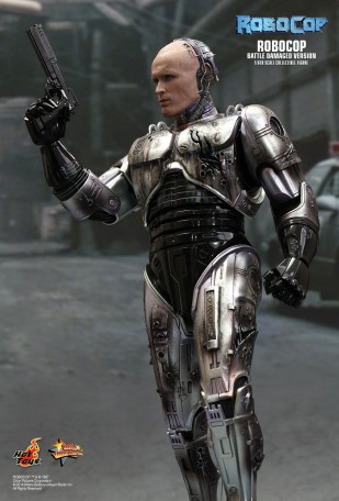 Hot Toys ROBOCOP BATTLE DAMAGED VERSION 1/6TH Scale Figure