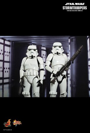 Hot Toys STAR WARS: EPISODE IV A NEW HOPE STORMTROOPERS Set