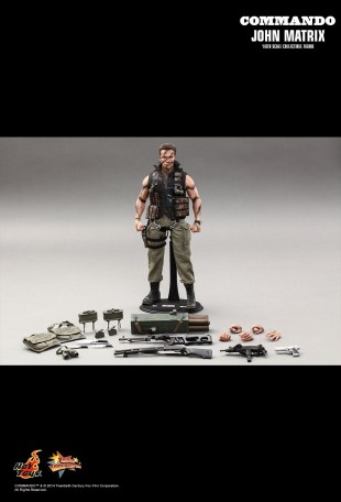 Hot Toys COMMANDO JOHN MATRIX 1/6TH Scale Figure