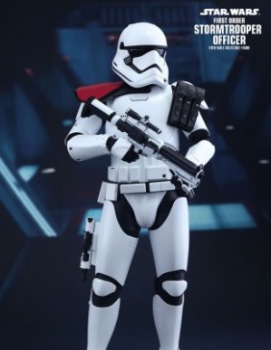 Hot Toys STAR WARS THE FORCE AWAKENS FIRST ORDER STORMTROOPER OFFICER