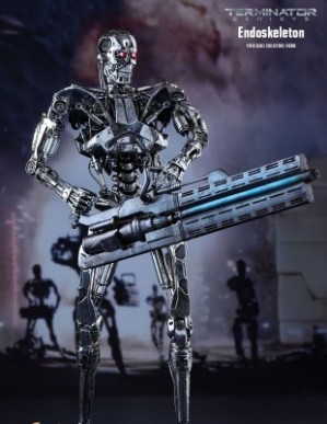 Hot Toys TERMINATOR GENISYS ENDOSKELETON 1/6TH Scale Figure