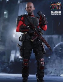 Hot Toys SUICIDE SQUAD DEADSHOT 1/6TH Scale Figure