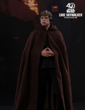 Hot Toys STAR WARS: EPISODE VI RETURN OF THE JEDI LUKE SKYWALKER