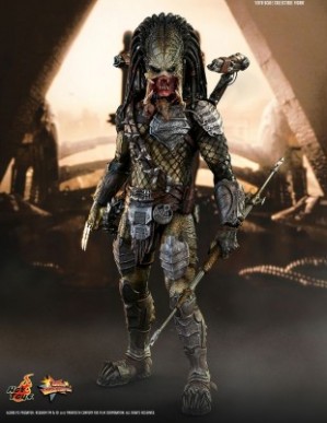 Hot Toys AVP: REQUIEM WOLF PREDATOR HEAVY WEAPONRY