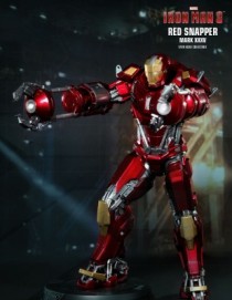Hot Toys IRON MAN 3 POWER POSE RED SNAPPER 1/6TH Scale Figure