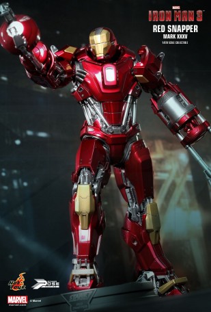 Hot Toys IRON MAN 3 POWER POSE RED SNAPPER 1/6TH Scale Figure