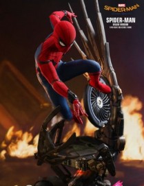 Hot Toys SPIDER-MAN: HOMECOMING SPIDER-MAN 1/4TH Deluxe