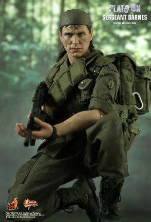 Hot Toys PLATOON SERGEANT BARNES 1/6TH Scale Figure