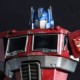 Hot Toys TRANSFORMERS G1 OPTIMUS PRIME STARSCREAM VERSION