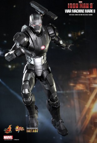 Hot Toys IRON MAN 3 WAR MACHINE MARK II 1/6TH Scale Figure