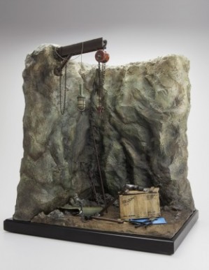 IHNS TOYS The Cave 1/6TH Scale Diorama