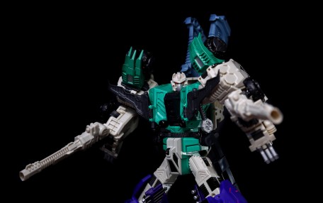 MMC Reformatted R-01 Terminus Hexatron Robot Figure