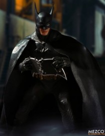 Mezco Batman Ascending Knight 1:12 Collective Action Figure