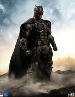 Mezco Justice League Tactical Suit Batman 1:12 Collective Action Figure