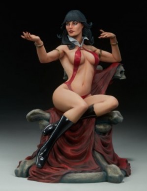 Sideshow Vampirella Statue