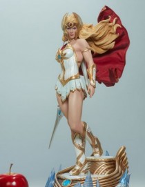 Sideshow Masters of the Universe She-Ra Statue