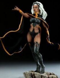 Sideshow Storm Premium Format Figure