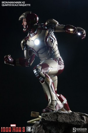 Sideshow Iron Man Mark 42 Quarter Scale Maquette