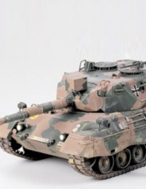Tamiya 35112 1/35 West German Tank Leopard A4 Model Kit