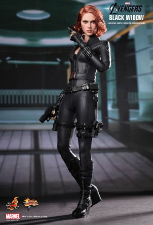 Hot Toys The Avengers Black Widow 1/6th Scale Figure