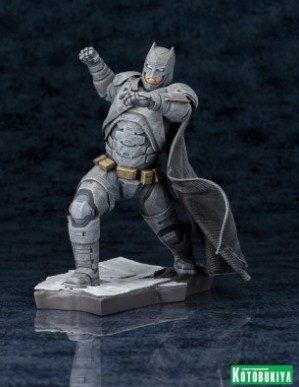 Kotobukiya BVS Dawn of Justice 1/10 Batman Artfx+ Figure