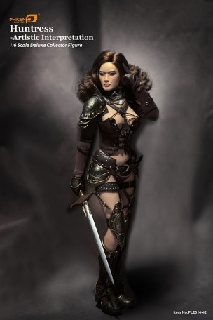 Phicen Huntress 1/6TH Scale Female Figure