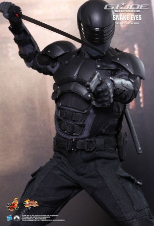 Hot Toys G.I. JOE RETALIATION SNAKE EYES 1/6TH Scale Figure