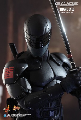 Hot Toys G.I. JOE RETALIATION SNAKE EYES 1/6TH Scale Figure