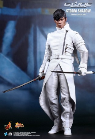 Hot Toys G.I. JOE STORM SHADOW 1/6TH SCALE FIGURE