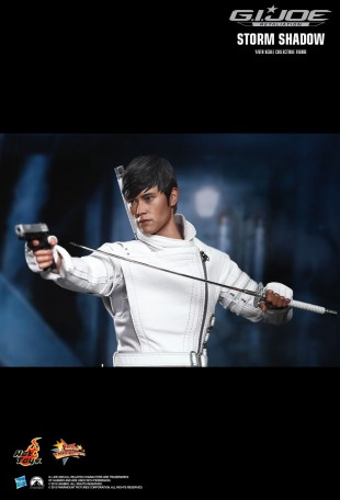 Hot Toys G.I. JOE STORM SHADOW 1/6TH SCALE FIGURE